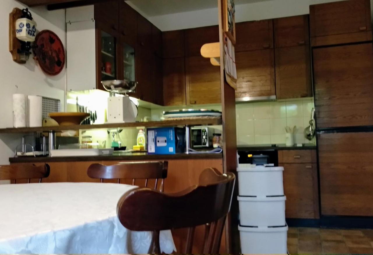 Apartman Tonka Каштела Экстерьер фото